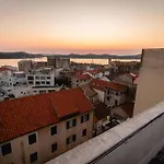 Appartamento The Spot - Rooftop In The Centre + Parking Šibenik